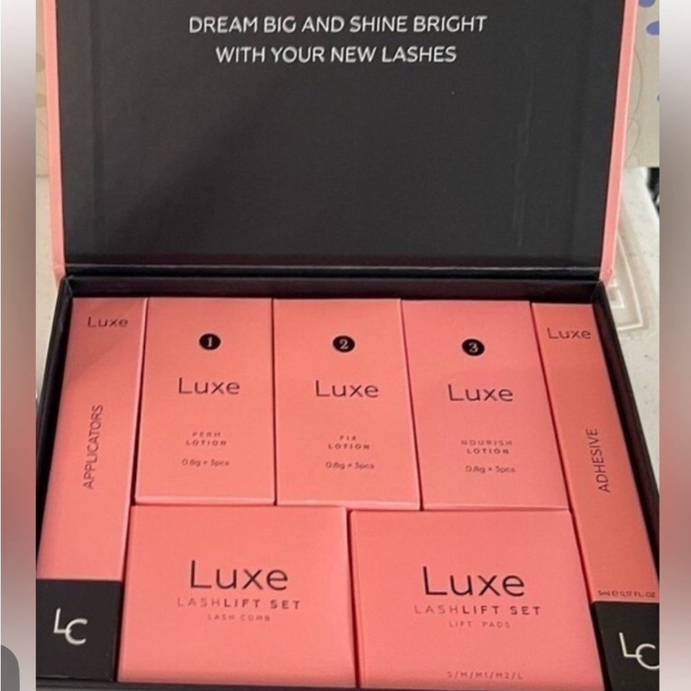 *SALE* Luxe Lash Lift Set - sealed package!!  NWT